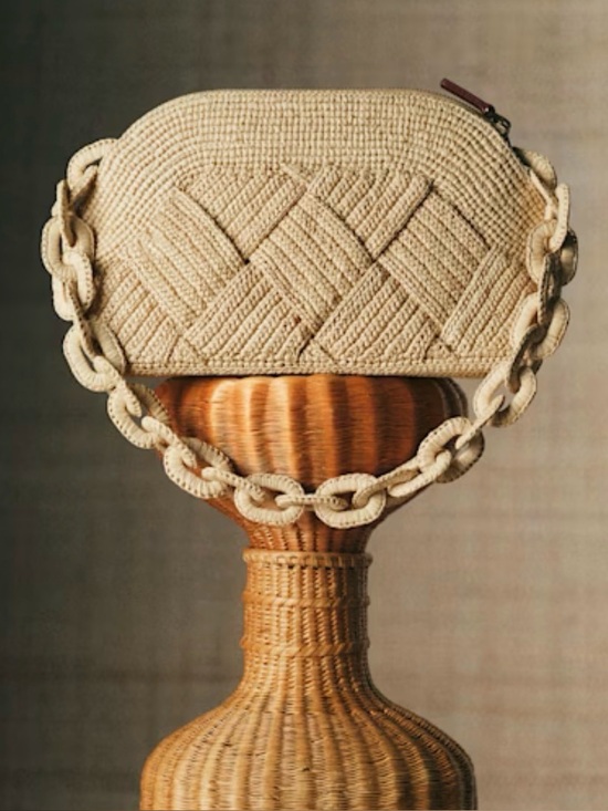 Sezane Handbags - [New with Tags] Sezane Isabelle Bag in Natural Woven Raffia